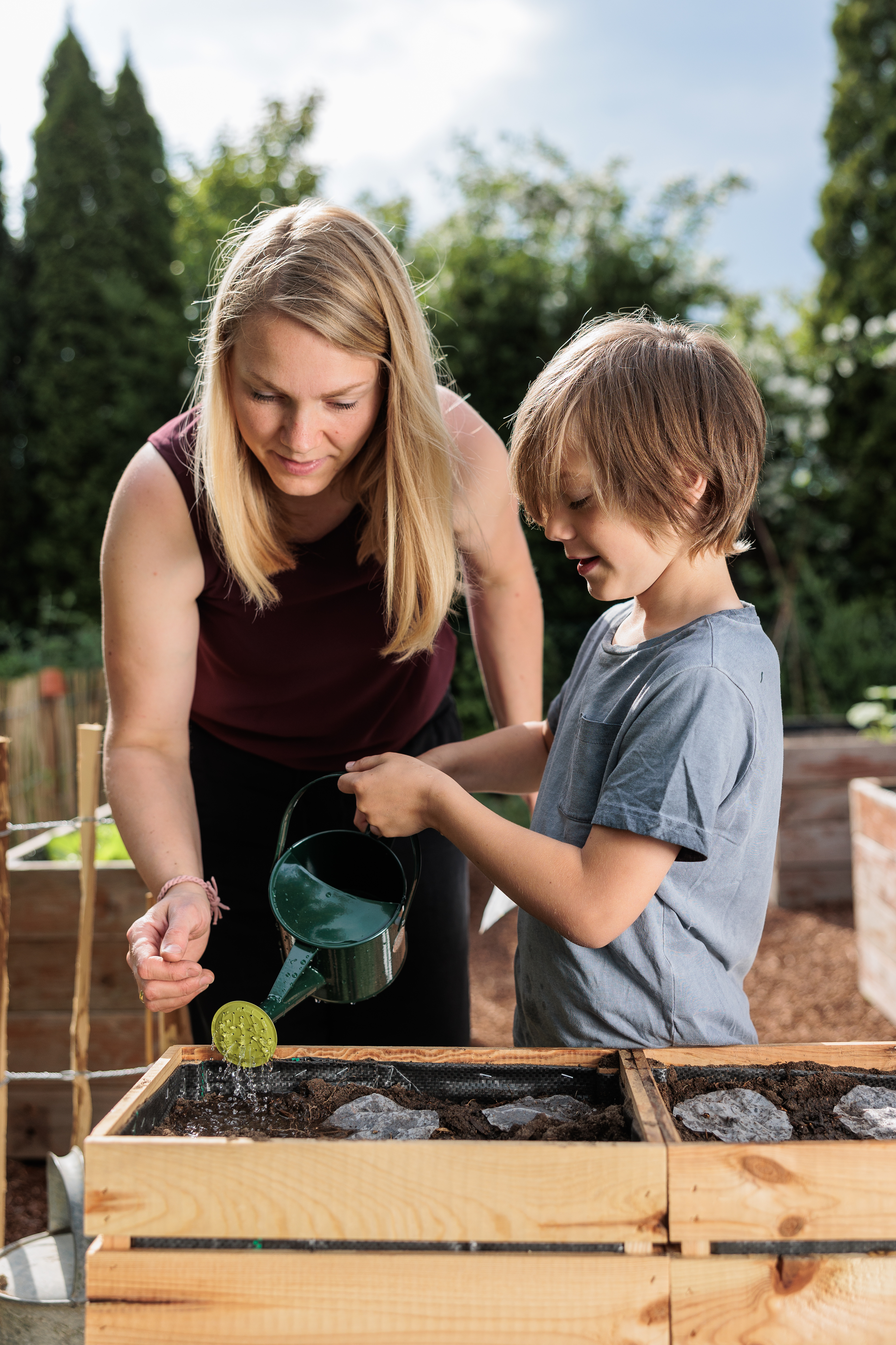 DIY Hochbeet für Kinder