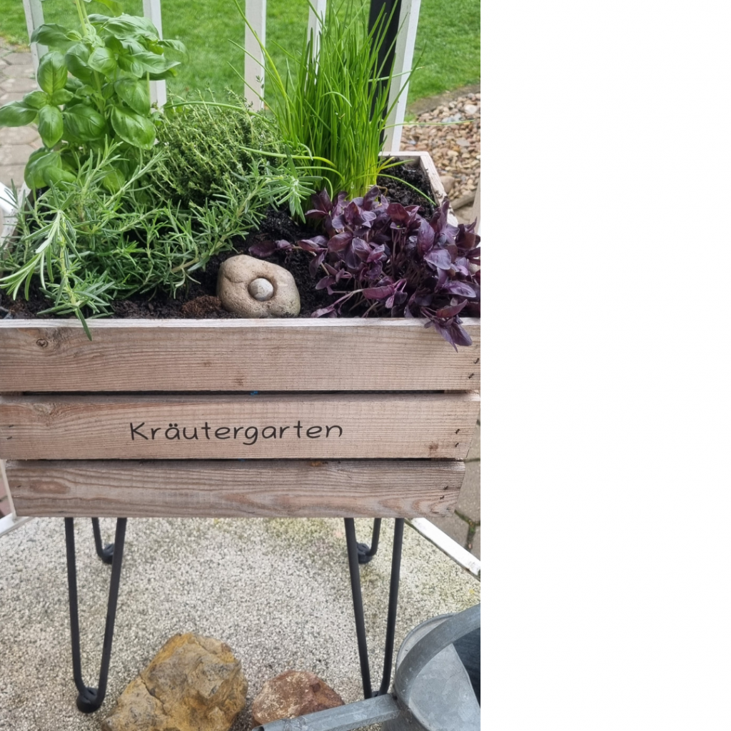 DIY Hochbeet für Kinder - mit Metallfüßen